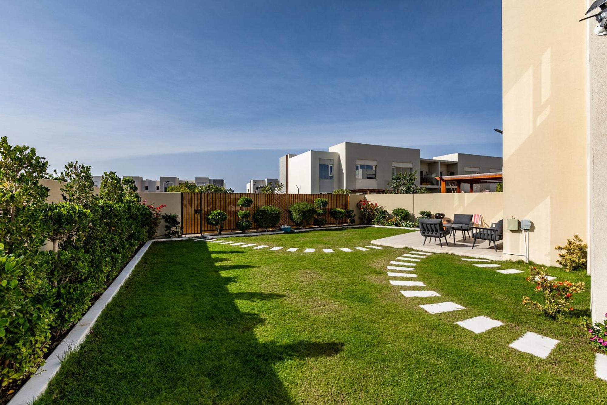 Urbana Iii Stacked House -dubai South Vakantiehuis *